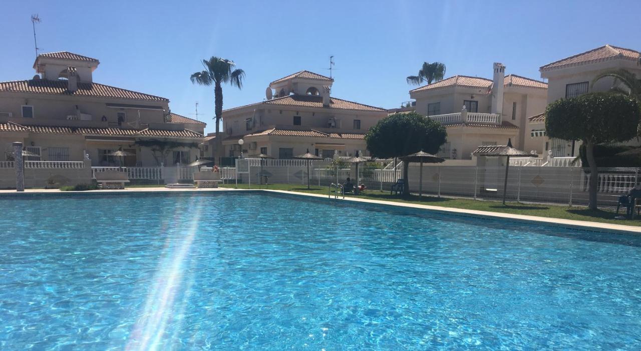 Greensuites La Zenia Torrevieja Playa Flamenca Exterior photo
